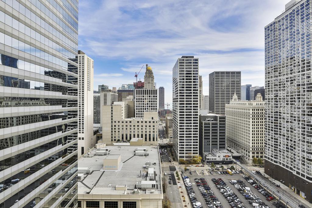 Bridgestreet At State And Grand Aparthotel Chicago Buitenkant foto