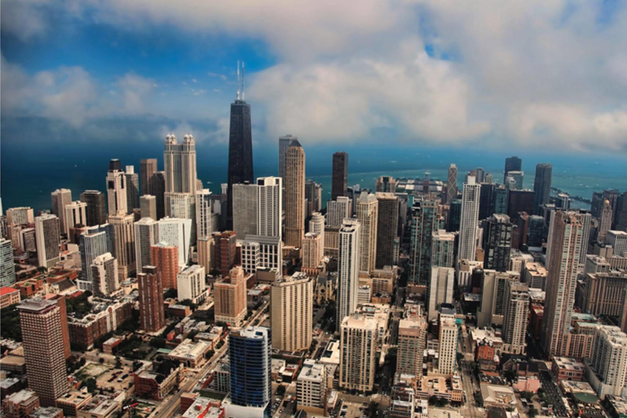 Bridgestreet At State And Grand Aparthotel Chicago Buitenkant foto